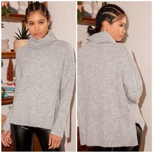 Lulu’s Favorite Dream Heather Grey Turtleneck Sweater Long Sleeve Women’s Small